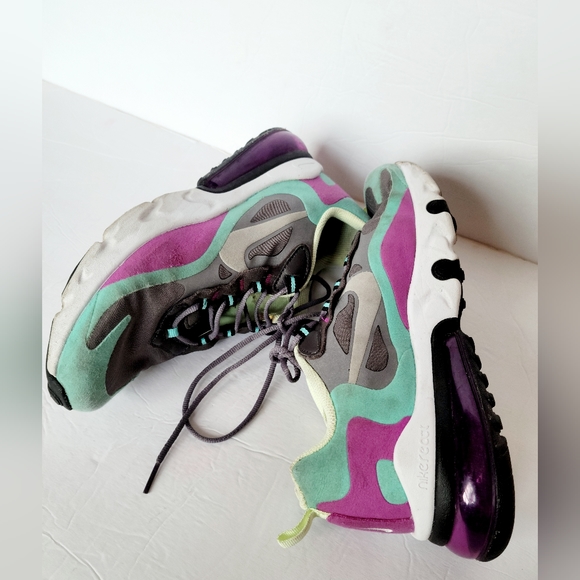 Nike Air Max 270 React - Picture 6 of 8